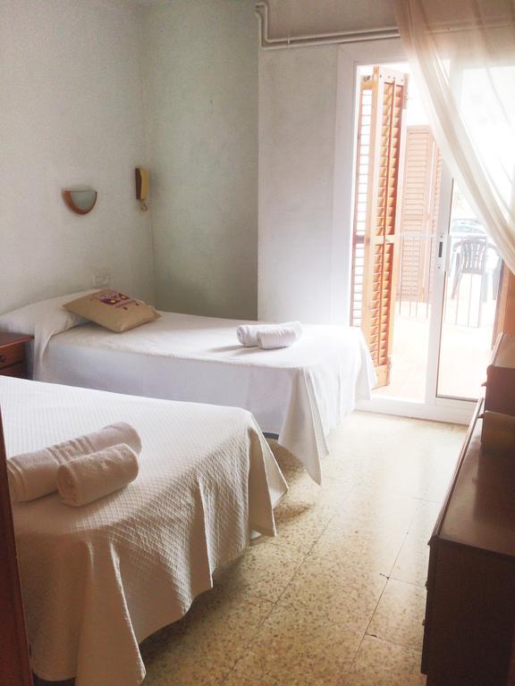 Hostal La Marina Platja d'Aro Exteriör bild