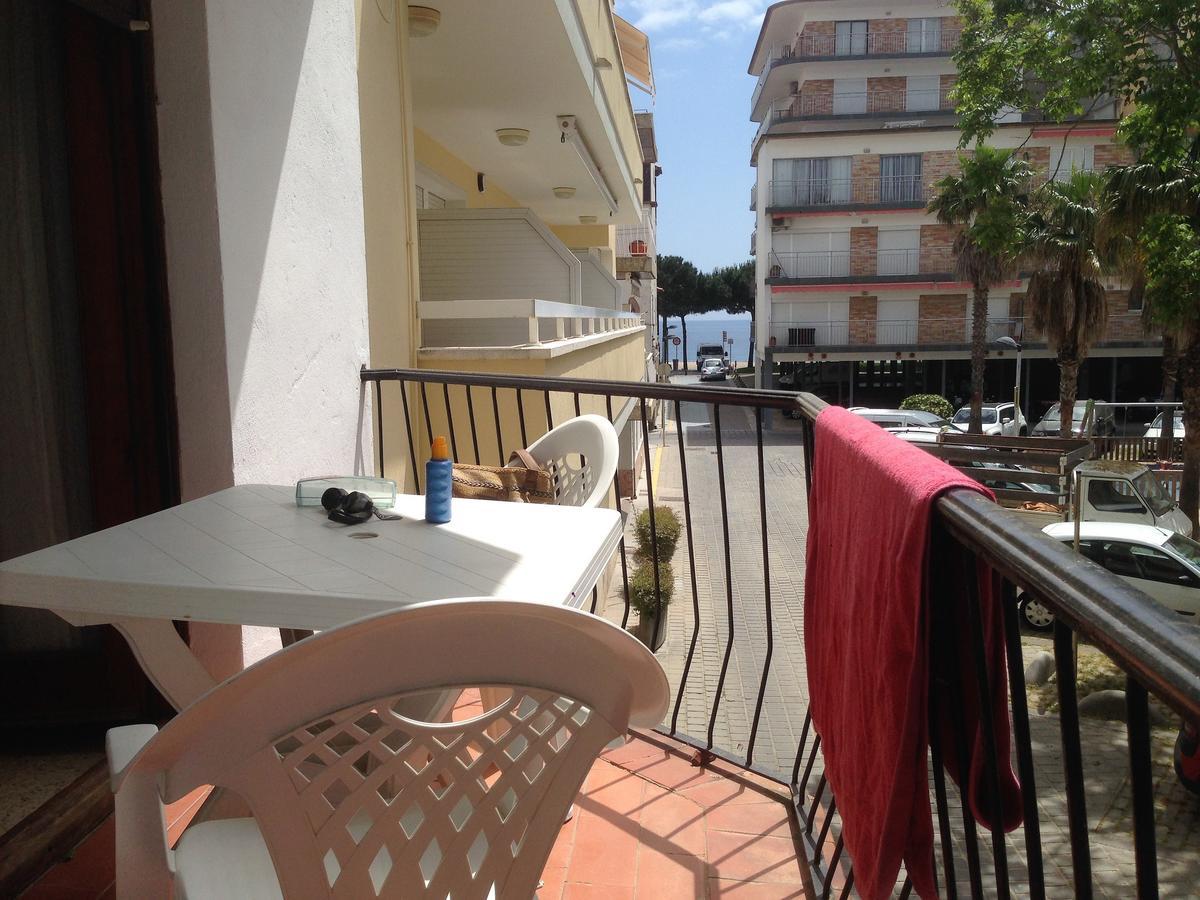 Hostal La Marina Platja d'Aro Exteriör bild
